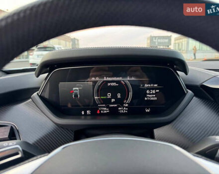 Білий Ауді RS e-tron GT, об'ємом двигуна 0 л та пробігом 17 тис. км за 54500 $, фото 50 на Automoto.ua