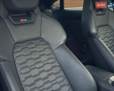 Білий Ауді RS e-tron GT, об'ємом двигуна 0 л та пробігом 17 тис. км за 54500 $, фото 41 на Automoto.ua