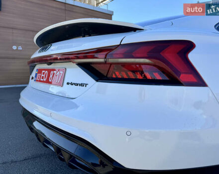 Білий Ауді RS e-tron GT, об'ємом двигуна 0 л та пробігом 17 тис. км за 59900 $, фото 63 на Automoto.ua