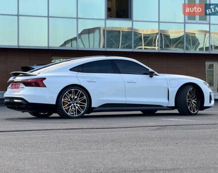 Білий Ауді RS e-tron GT, об'ємом двигуна 0 л та пробігом 17 тис. км за 54500 $, фото 14 на Automoto.ua