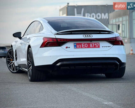 Білий Ауді RS e-tron GT, об'ємом двигуна 0 л та пробігом 17 тис. км за 54500 $, фото 10 на Automoto.ua