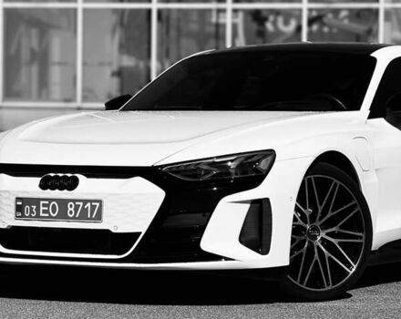 Білий Ауді RS e-tron GT, об'ємом двигуна 0 л та пробігом 17 тис. км за 59900 $, фото 17 на Automoto.ua