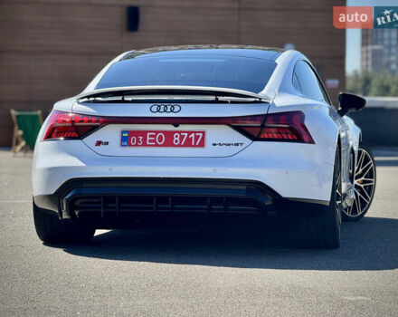 Білий Ауді RS e-tron GT, об'ємом двигуна 0 л та пробігом 17 тис. км за 59900 $, фото 8 на Automoto.ua