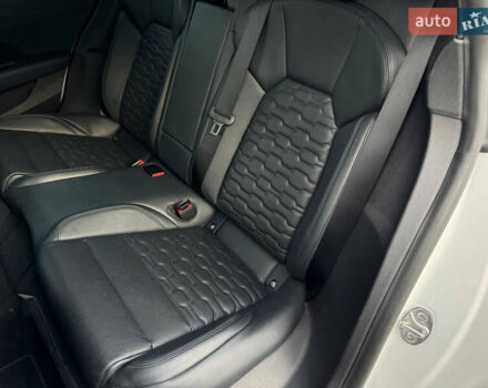 Білий Ауді RS e-tron GT, об'ємом двигуна 0 л та пробігом 17 тис. км за 54500 $, фото 27 на Automoto.ua