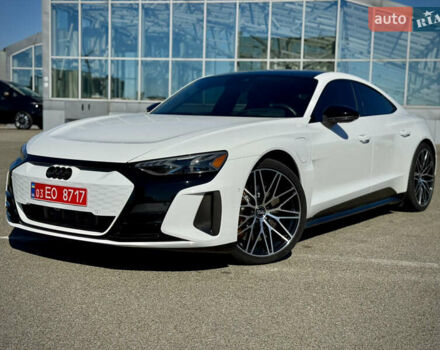 Білий Ауді RS e-tron GT, об'ємом двигуна 0 л та пробігом 17 тис. км за 59900 $, фото 20 на Automoto.ua