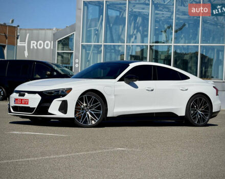 Білий Ауді RS e-tron GT, об'ємом двигуна 0 л та пробігом 17 тис. км за 59900 $, фото 14 на Automoto.ua