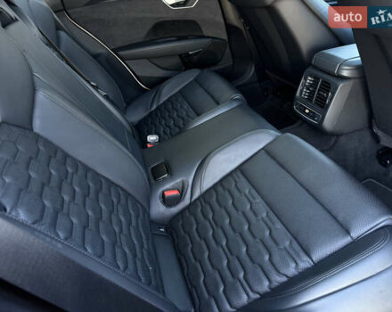 Білий Ауді RS e-tron GT, об'ємом двигуна 0 л та пробігом 17 тис. км за 59900 $, фото 49 на Automoto.ua