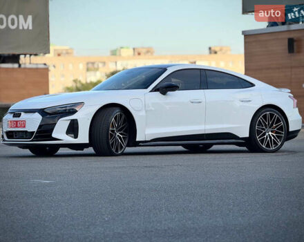 Білий Ауді RS e-tron GT, об'ємом двигуна 0 л та пробігом 17 тис. км за 54500 $, фото 6 на Automoto.ua