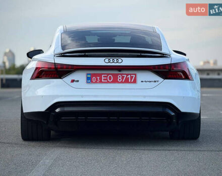 Білий Ауді RS e-tron GT, об'ємом двигуна 0 л та пробігом 17 тис. км за 54500 $, фото 11 на Automoto.ua
