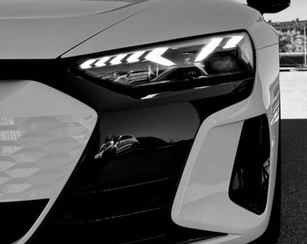 Білий Ауді RS e-tron GT, об'ємом двигуна 0 л та пробігом 17 тис. км за 59900 $, фото 69 на Automoto.ua
