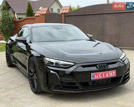 Чорний Ауді RS e-tron GT, об'ємом двигуна 0 л та пробігом 30 тис. км за 67777 $, фото 1 на Automoto.ua