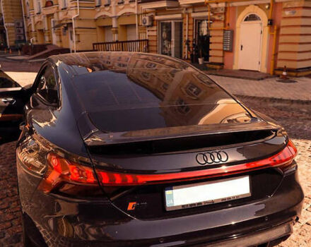 Чорний Ауді RS e-tron GT, об'ємом двигуна 0 л та пробігом 49 тис. км за 75000 $, фото 9 на Automoto.ua