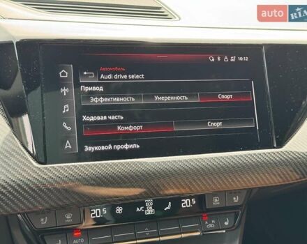 Черный Ауди RS e-tron GT, объемом двигателя 0 л и пробегом 48 тыс. км за 78000 $, фото 47 на Automoto.ua
