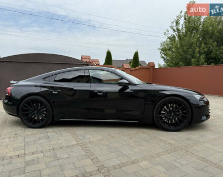 Чорний Ауді RS e-tron GT, об'ємом двигуна 0 л та пробігом 30 тис. км за 67777 $, фото 7 на Automoto.ua