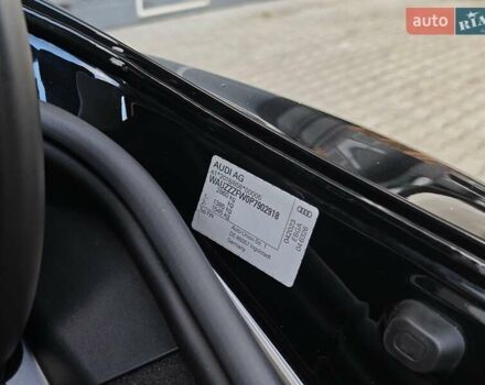 Чорний Ауді RS e-tron GT, об'ємом двигуна 0 л та пробігом 26 тис. км за 80999 $, фото 80 на Automoto.ua