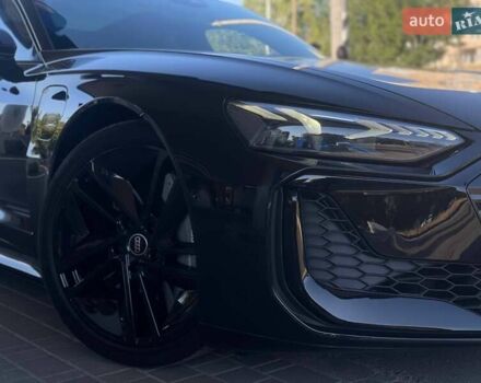 Чорний Ауді RS e-tron GT, об'ємом двигуна 0 л та пробігом 40 тис. км за 84999 $, фото 7 на Automoto.ua
