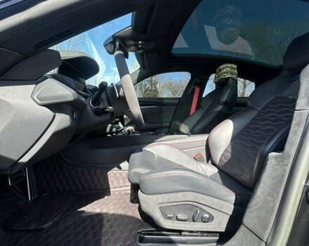 Черный Ауди RS e-tron GT, объемом двигателя 0 л и пробегом 22 тыс. км за 88000 $, фото 9 на Automoto.ua