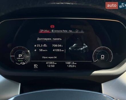 Чорний Ауді RS e-tron GT, об'ємом двигуна 0 л та пробігом 40 тис. км за 84999 $, фото 32 на Automoto.ua