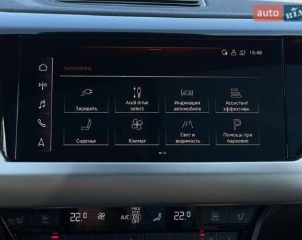 Чорний Ауді RS e-tron GT, об'ємом двигуна 0 л та пробігом 40 тис. км за 84999 $, фото 42 на Automoto.ua