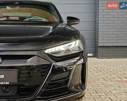 Чорний Ауді RS e-tron GT, об'ємом двигуна 0 л та пробігом 26 тис. км за 80999 $, фото 13 на Automoto.ua