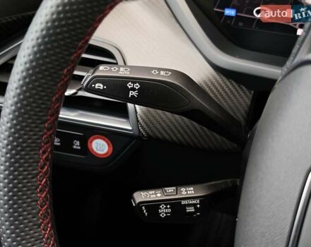 Чорний Ауді RS e-tron GT, об'ємом двигуна 0 л та пробігом 26 тис. км за 80999 $, фото 43 на Automoto.ua
