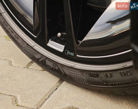 Чорний Ауді RS e-tron GT, об'ємом двигуна 0 л та пробігом 26 тис. км за 80999 $, фото 18 на Automoto.ua