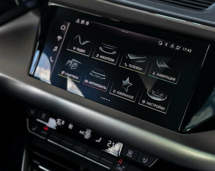 Чорний Ауді RS e-tron GT, об'ємом двигуна 0 л та пробігом 40 тис. км за 85000 $, фото 13 на Automoto.ua
