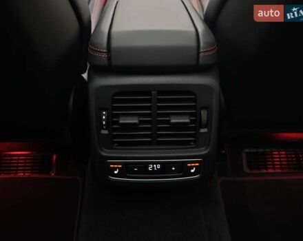 Чорний Ауді RS e-tron GT, об'ємом двигуна 0 л та пробігом 26 тис. км за 80999 $, фото 58 на Automoto.ua