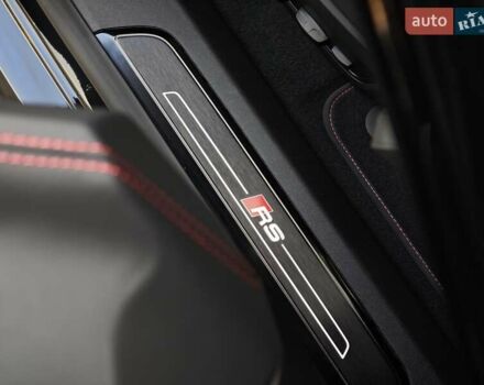 Чорний Ауді RS e-tron GT, об'ємом двигуна 0 л та пробігом 26 тис. км за 80999 $, фото 70 на Automoto.ua