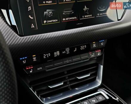 Чорний Ауді RS e-tron GT, об'ємом двигуна 0 л та пробігом 26 тис. км за 80999 $, фото 49 на Automoto.ua
