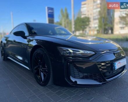 Чорний Ауді RS e-tron GT, об'ємом двигуна 0 л та пробігом 40 тис. км за 84999 $, фото 1 на Automoto.ua