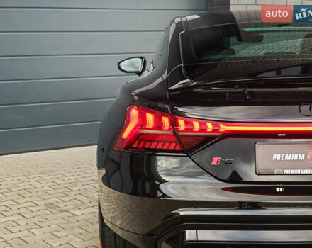 Чорний Ауді RS e-tron GT, об'ємом двигуна 0 л та пробігом 26 тис. км за 80999 $, фото 24 на Automoto.ua
