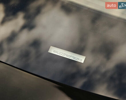 Чорний Ауді RS e-tron GT, об'ємом двигуна 0 л та пробігом 26 тис. км за 80999 $, фото 22 на Automoto.ua