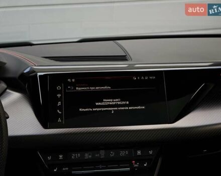 Чорний Ауді RS e-tron GT, об'ємом двигуна 0 л та пробігом 26 тис. км за 80999 $, фото 87 на Automoto.ua