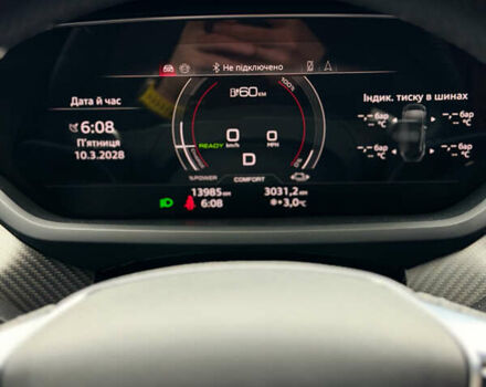 Чорний Ауді RS e-tron GT, об'ємом двигуна 0 л та пробігом 13 тис. км за 59800 $, фото 22 на Automoto.ua