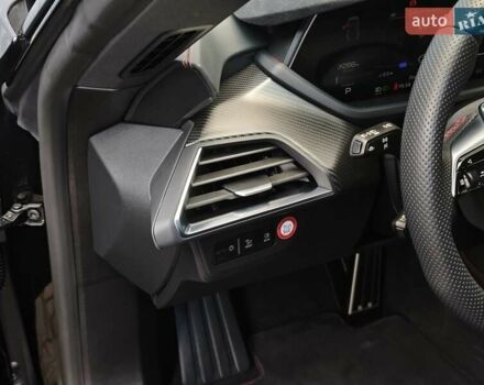 Чорний Ауді RS e-tron GT, об'ємом двигуна 0 л та пробігом 26 тис. км за 80999 $, фото 41 на Automoto.ua