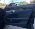 Чорний Ауді RS e-tron GT, об'ємом двигуна 0 л та пробігом 40 тис. км за 84999 $, фото 15 на Automoto.ua