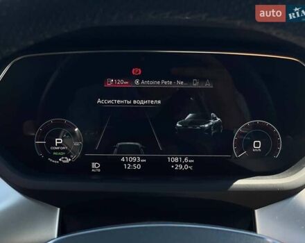 Чорний Ауді RS e-tron GT, об'ємом двигуна 0 л та пробігом 40 тис. км за 84999 $, фото 34 на Automoto.ua