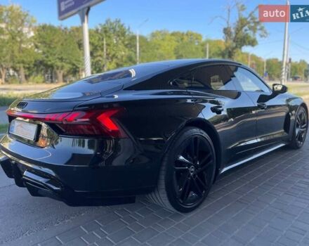 Чорний Ауді RS e-tron GT, об'ємом двигуна 0 л та пробігом 40 тис. км за 84999 $, фото 5 на Automoto.ua