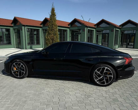 Черный Ауди RS e-tron GT, объемом двигателя 0 л и пробегом 2 тыс. км за 107000 $, фото 11 на Automoto.ua