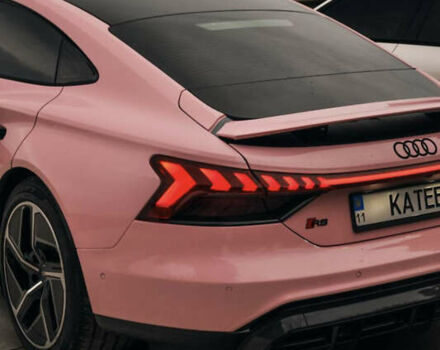 Фіолетовий Ауді RS e-tron GT, об'ємом двигуна 0 л та пробігом 27 тис. км за 99999 $, фото 21 на Automoto.ua