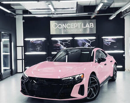 Фіолетовий Ауді RS e-tron GT, об'ємом двигуна 0 л та пробігом 27 тис. км за 99999 $, фото 1 на Automoto.ua