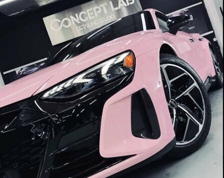 Фіолетовий Ауді RS e-tron GT, об'ємом двигуна 0 л та пробігом 27 тис. км за 99999 $, фото 17 на Automoto.ua
