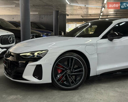 Ауди RS e-tron GT, объемом двигателя 0 л и пробегом 32 тыс. км за 68500 $, фото 6 на Automoto.ua