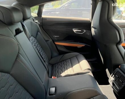 Ауди RS e-tron GT, объемом двигателя 0 л и пробегом 12 тыс. км за 108463 $, фото 22 на Automoto.ua