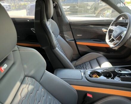 Ауди RS e-tron GT, объемом двигателя 0 л и пробегом 12 тыс. км за 108463 $, фото 18 на Automoto.ua