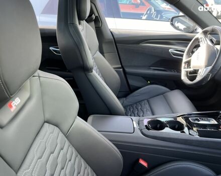 Ауди RS e-tron GT, объемом двигателя 0 л и пробегом 2 тыс. км за 116179 $, фото 9 на Automoto.ua