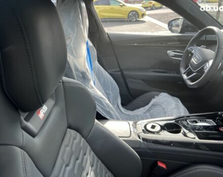 Ауди RS e-tron GT, объемом двигателя 0 л и пробегом 0 тыс. км за 156717 $, фото 31 на Automoto.ua