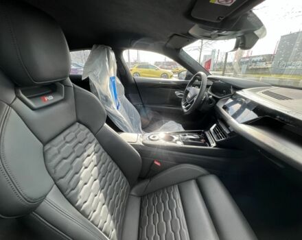 Ауди RS e-tron GT, объемом двигателя 0 л и пробегом 0 тыс. км за 156717 $, фото 27 на Automoto.ua