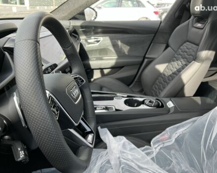 Ауди RS e-tron GT, объемом двигателя 0 л и пробегом 0 тыс. км за 156717 $, фото 39 на Automoto.ua